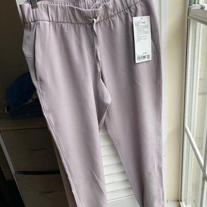 lululemon On the Fly Jogger 28" *Woven  size 6